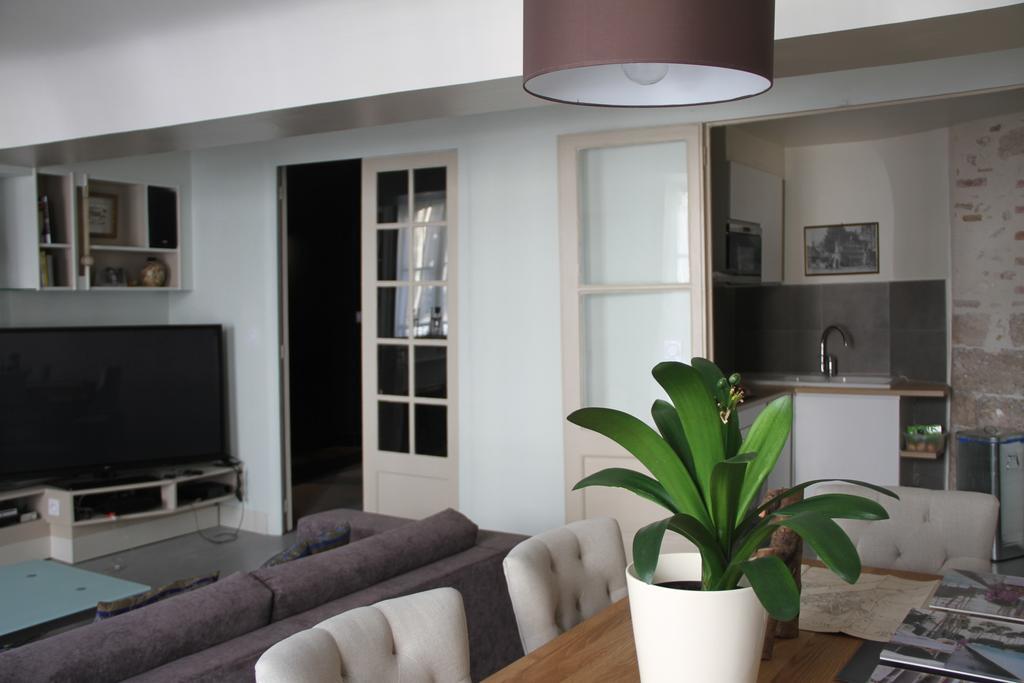 Blois La Tour 1696 Apartment Room photo